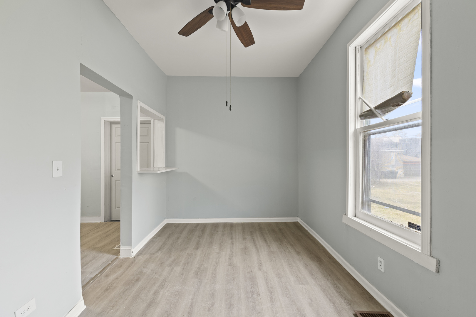 7122 S Champlain Avenue, Chicago, IL 60619