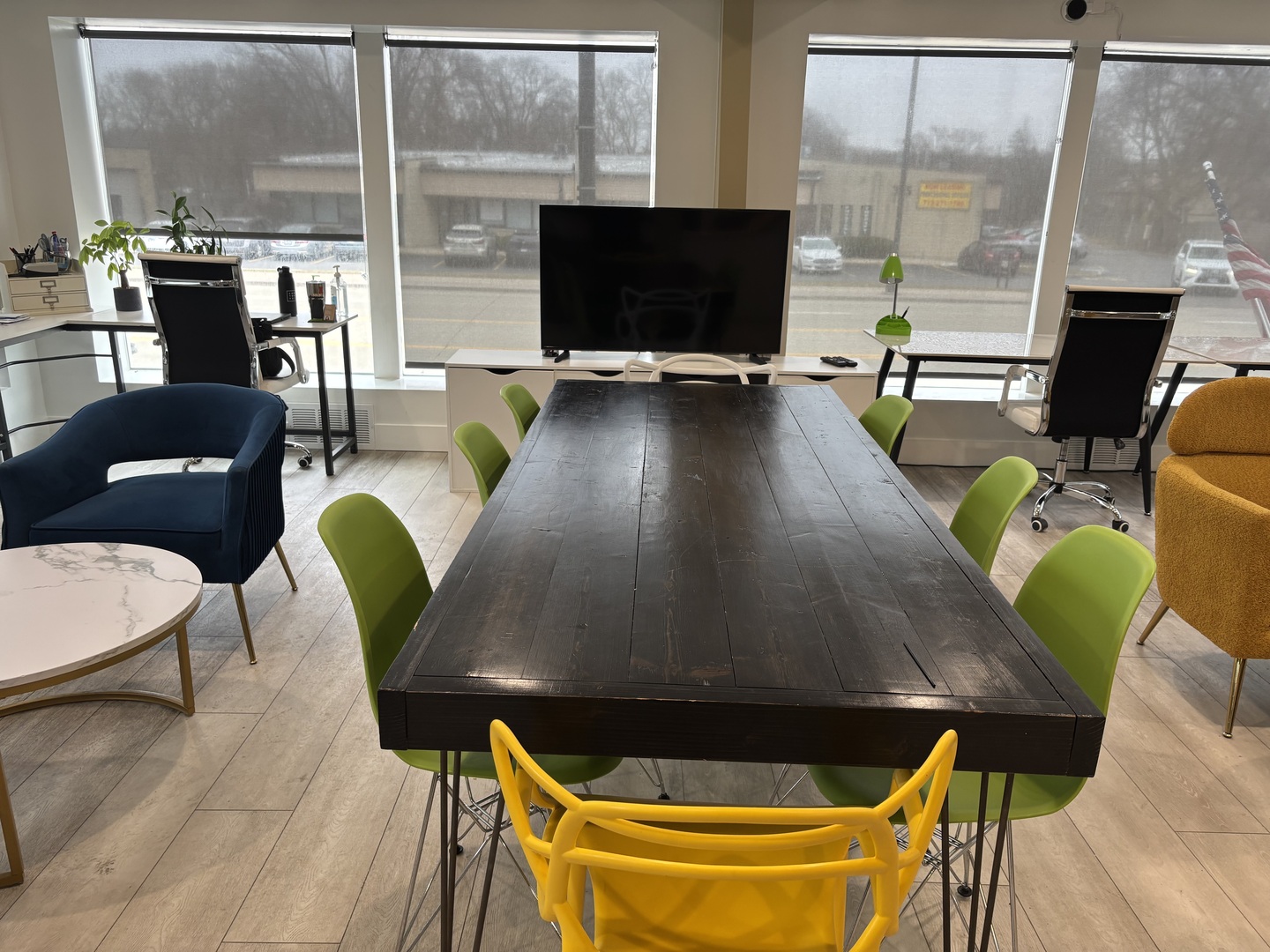 322 N Milwaukee Avenue, Wheeling, IL 60090