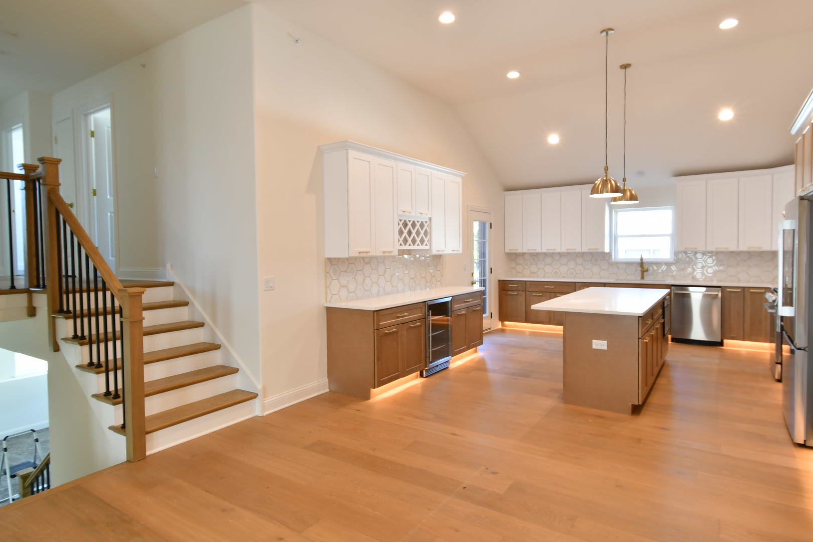 15240 Laporte Avenue, Oak Forest, IL 60452