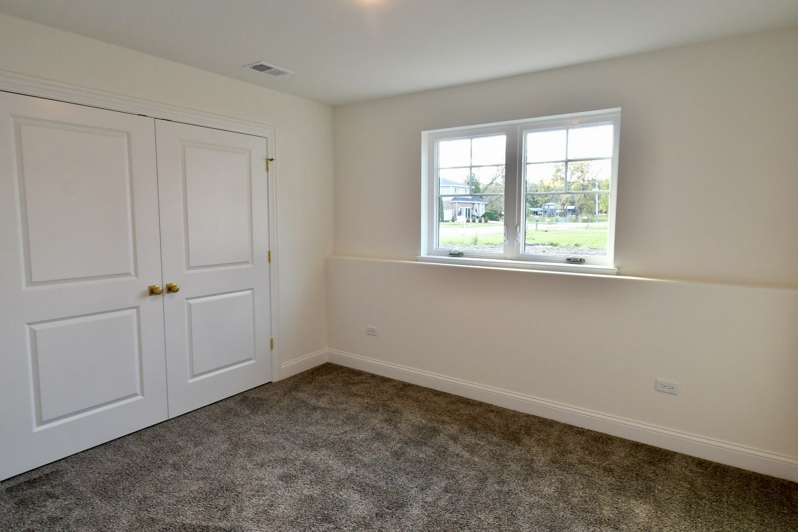 15240 Laporte Avenue, Oak Forest, IL 60452