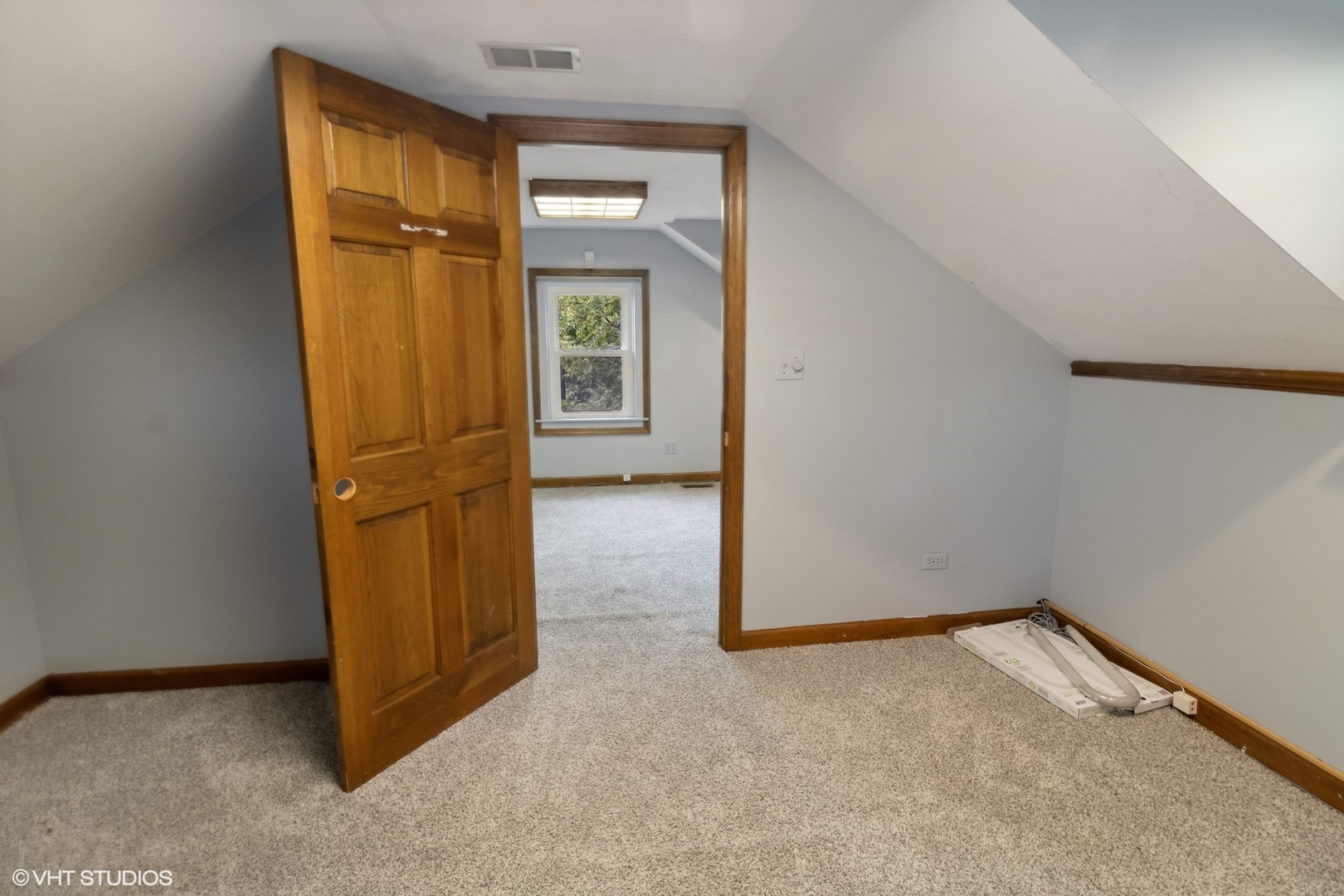 438 N Hough Street, Barrington, IL 60010