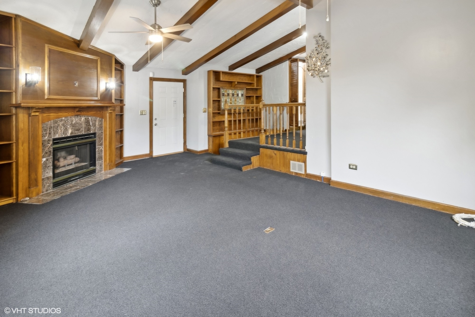 438 N Hough Street, Barrington, IL 60010