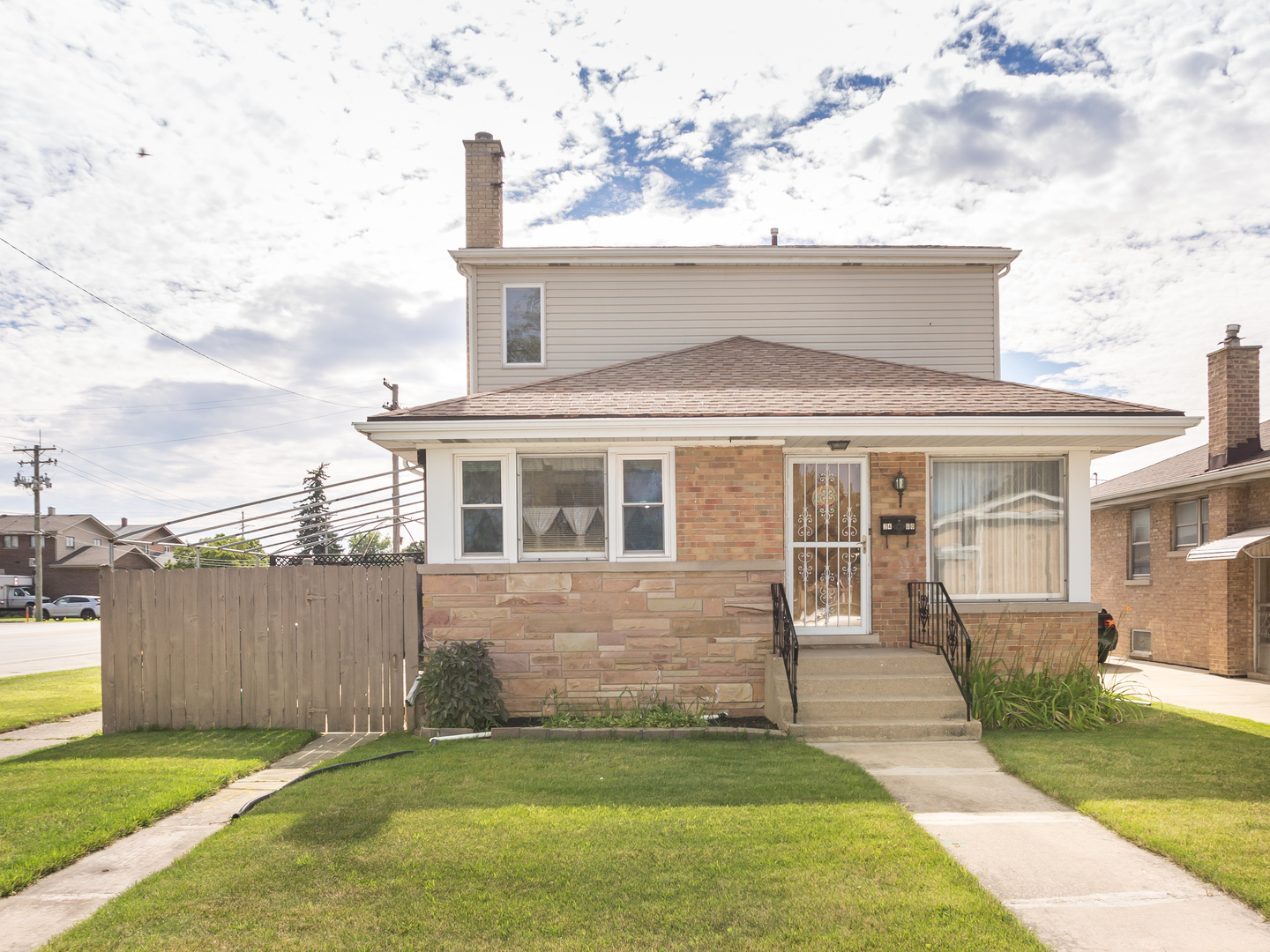 2400 Ernst Street, Franklin Park, IL 60131