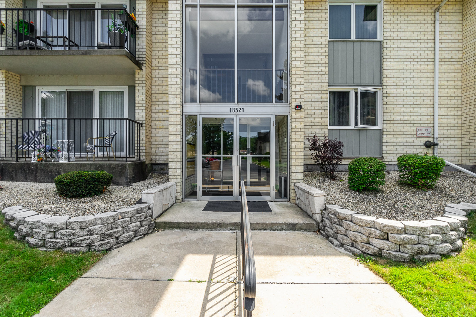 18521 Wentworth Avenue #3D, Lansing, IL 60438