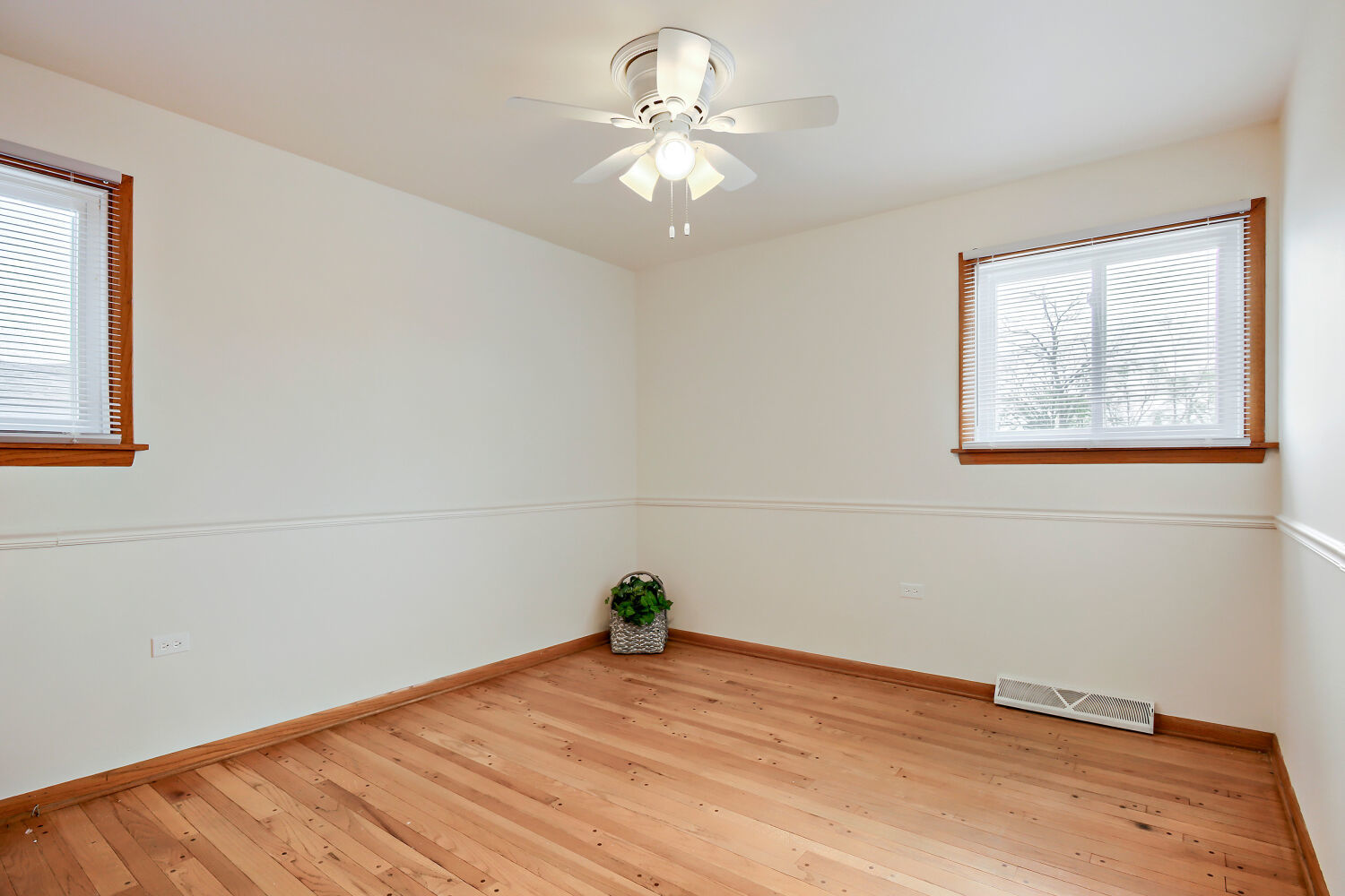 2356 183rd Place, Lansing, IL 60438