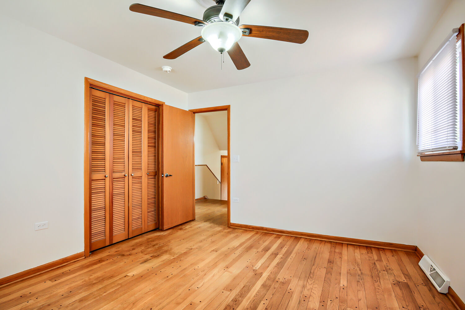 2356 183rd Place, Lansing, IL 60438