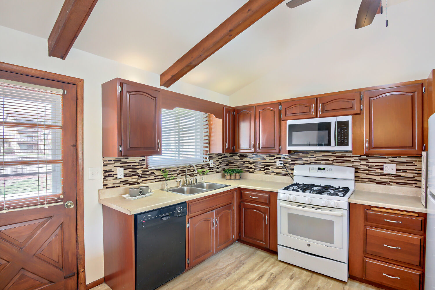 2356 183rd Place, Lansing, IL 60438