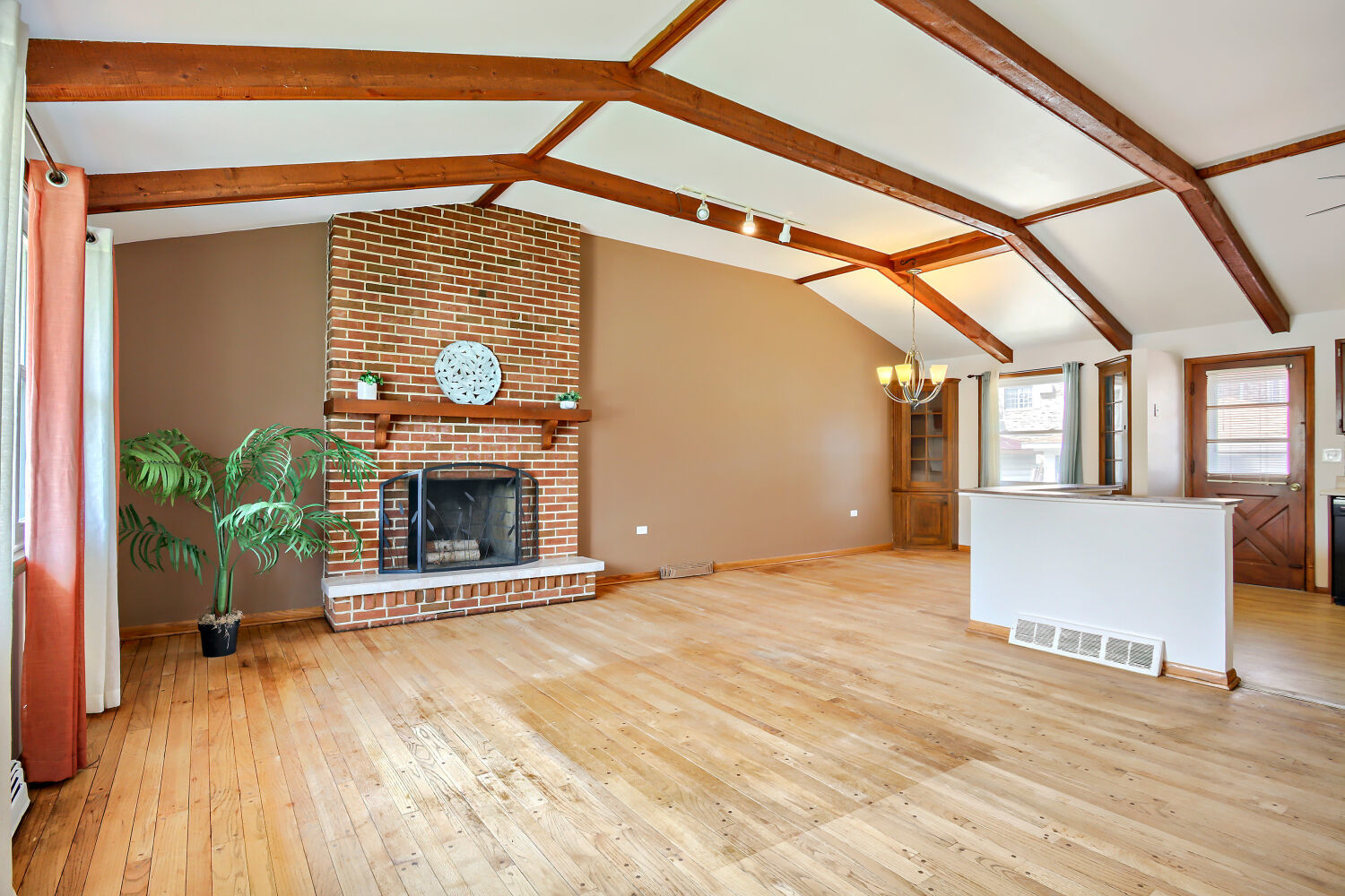 2356 183rd Place, Lansing, IL 60438