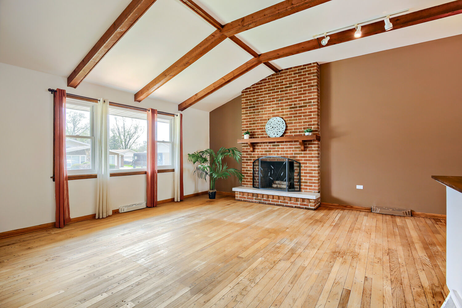 2356 183rd Place, Lansing, IL 60438