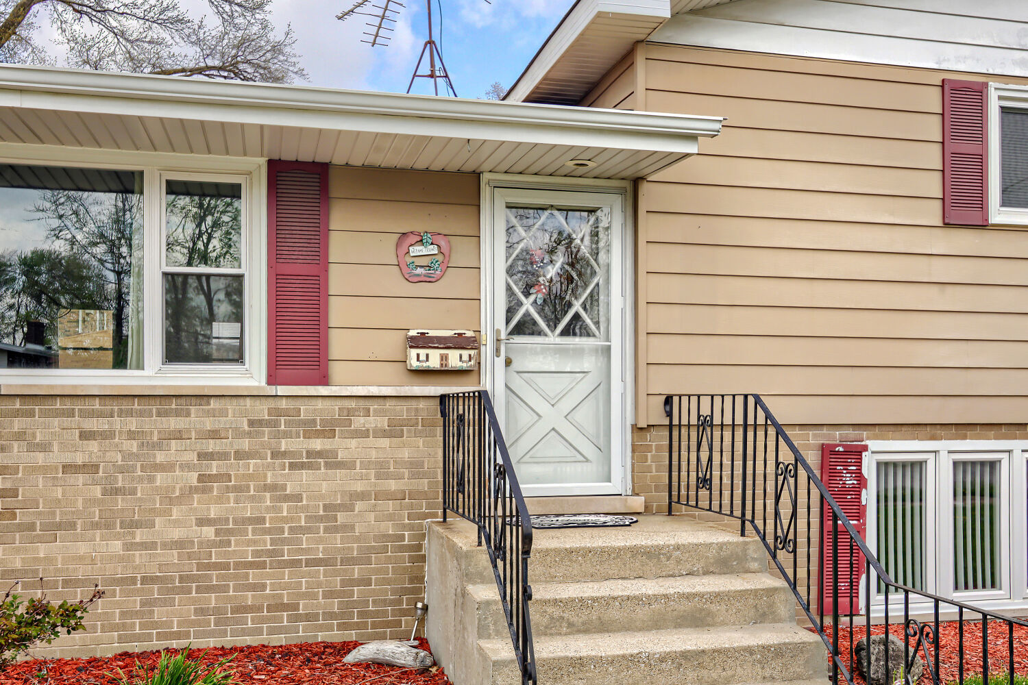 2356 183rd Place, Lansing, IL 60438