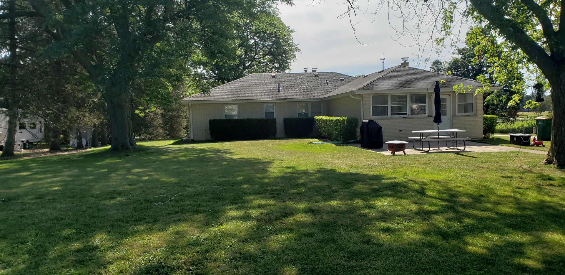 16530 W Washington Street, Gurnee, IL 60031