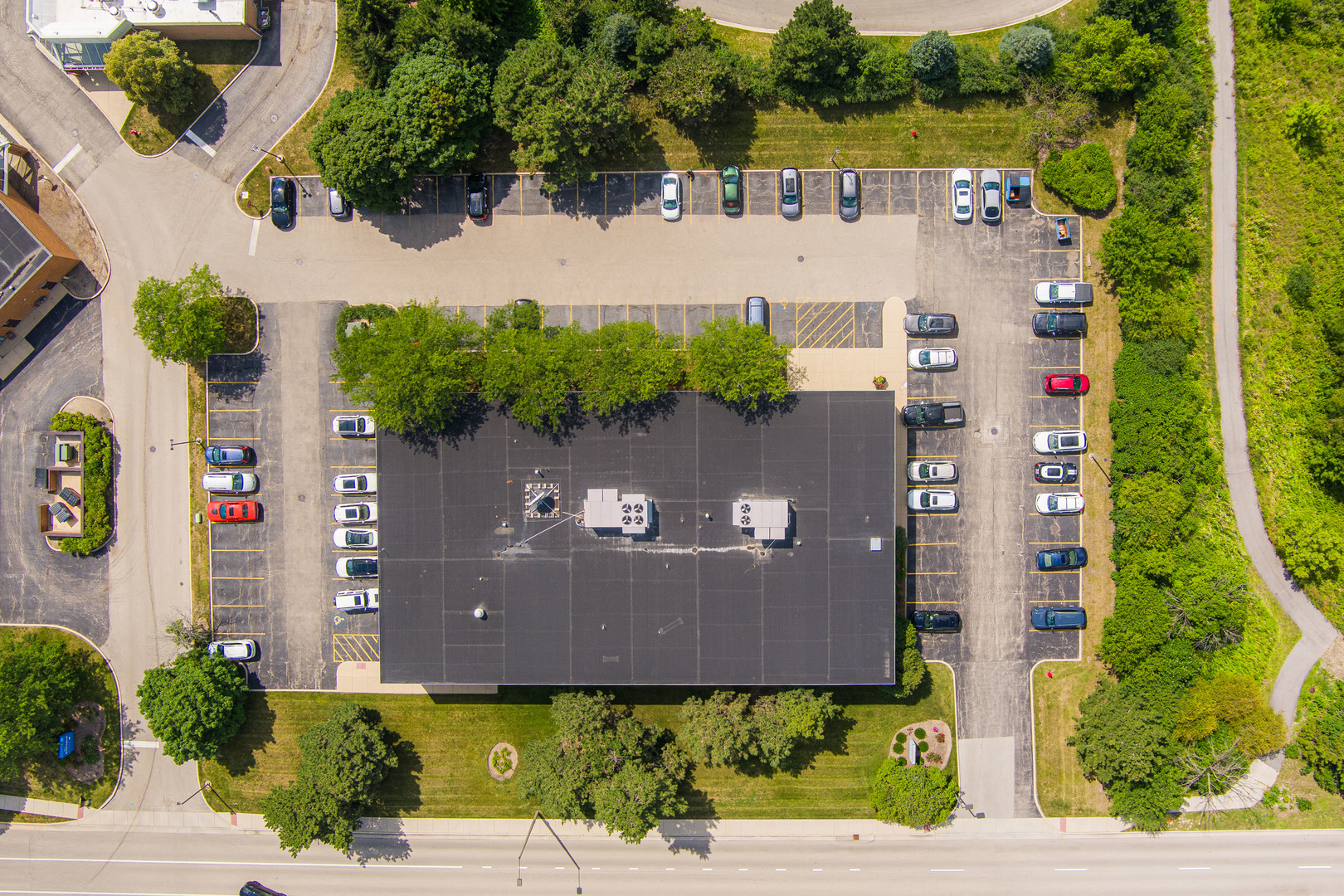 290 Springfield Drive, Bloomingdale, IL 60108