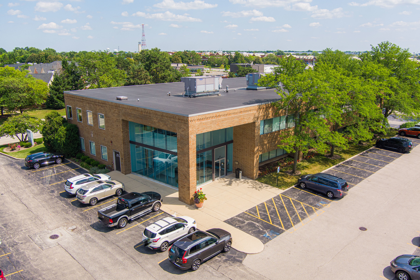 290 Springfield Drive, Bloomingdale, IL 60108