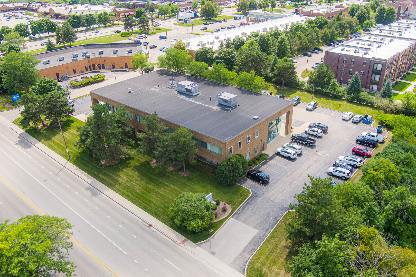 290 Springfield Drive, Bloomingdale, IL 60108