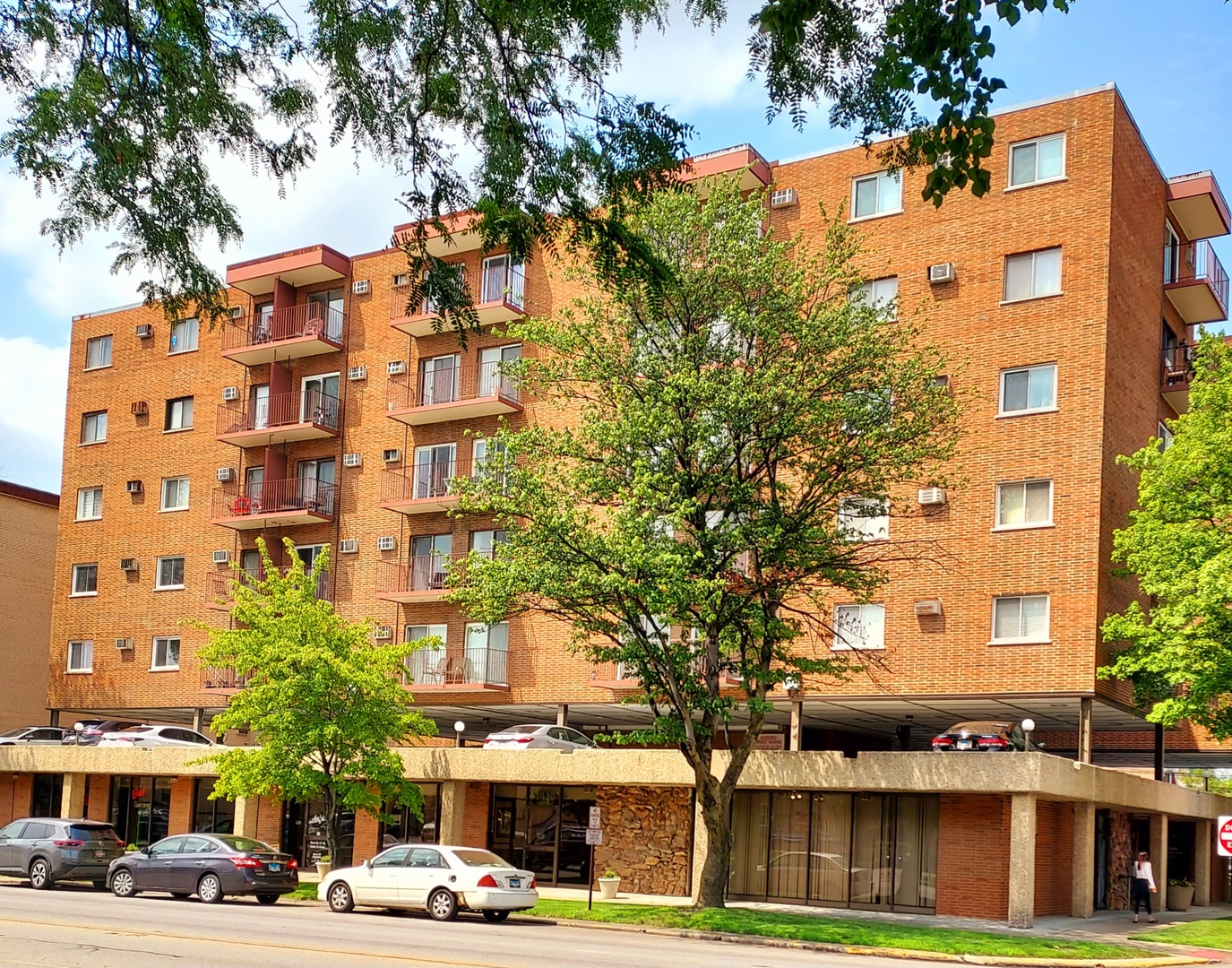 Elmwood Park, IL 60707