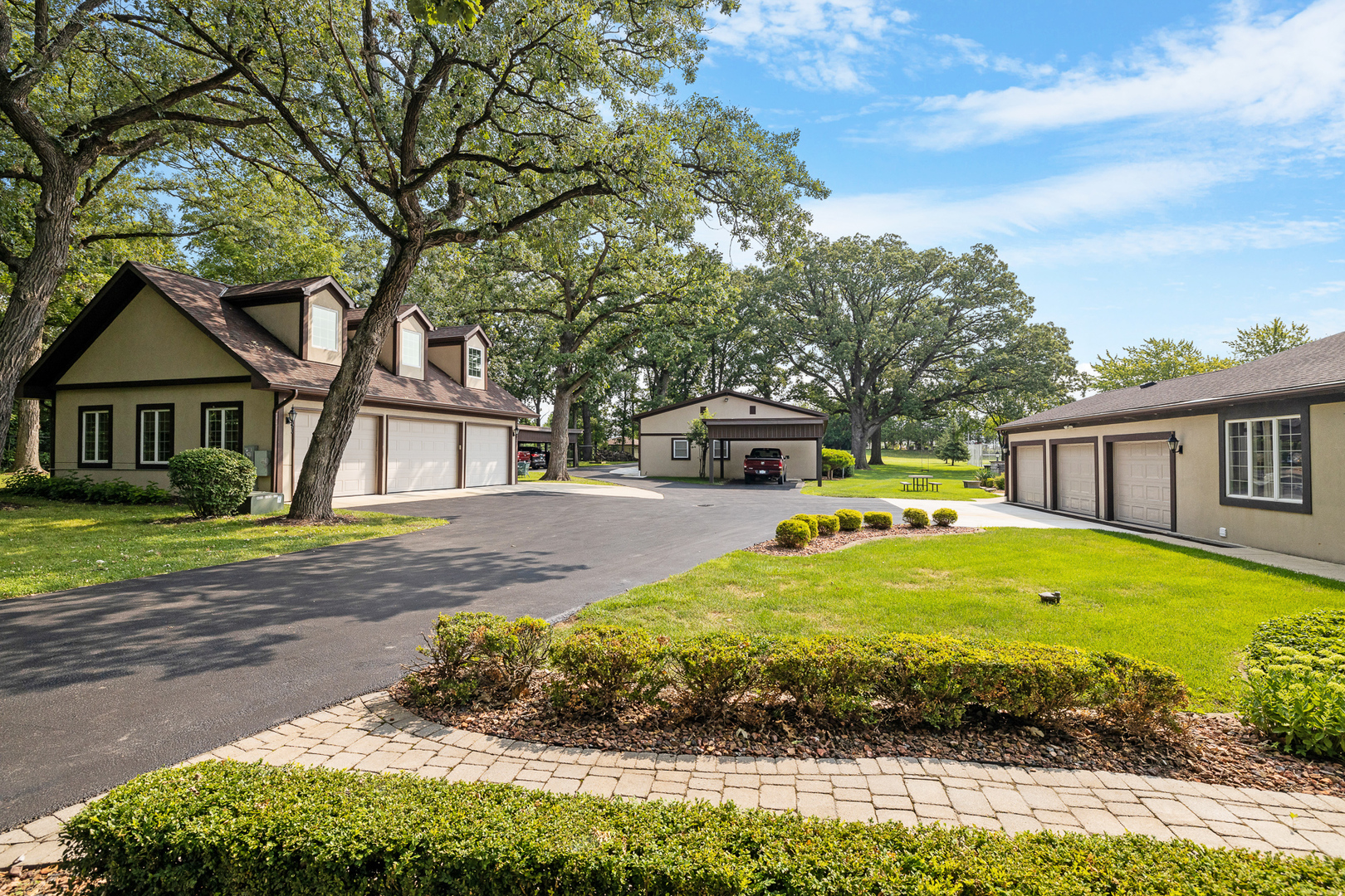15100 W 159th Street, Homer Glen, IL 60491