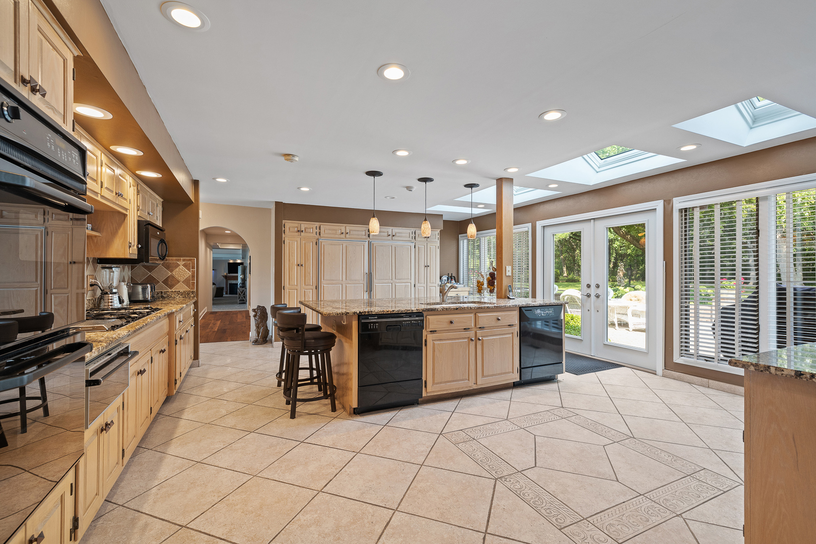 15100 W 159th Street, Homer Glen, IL 60491