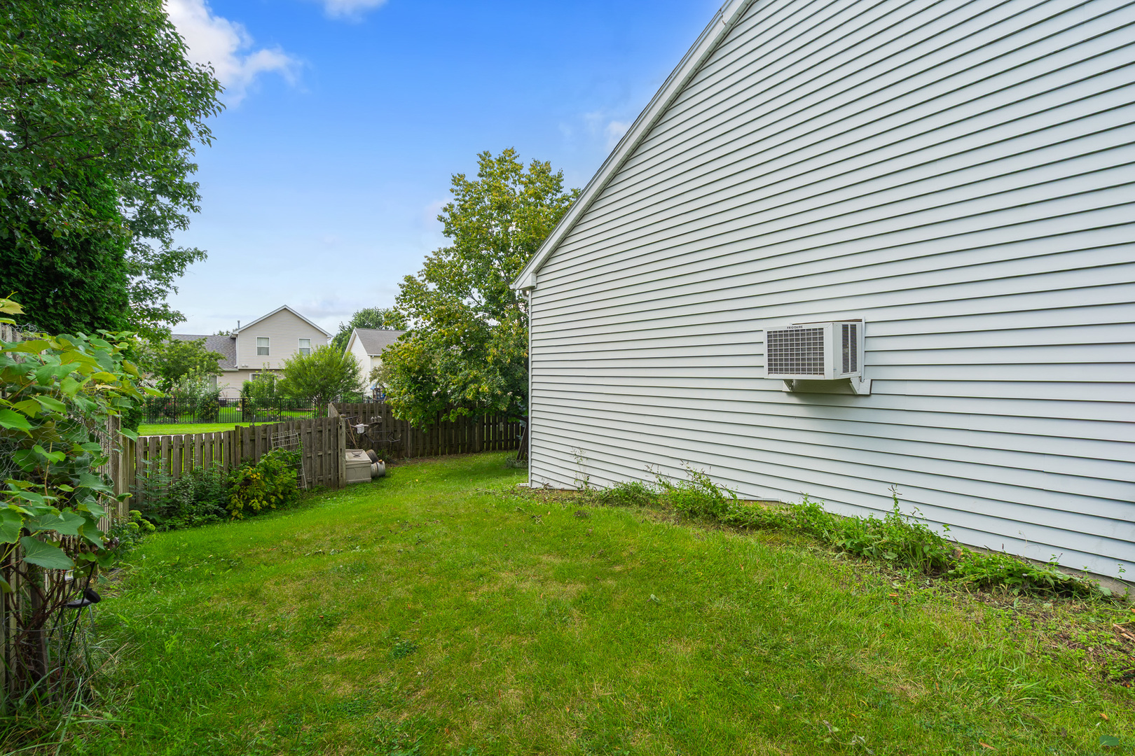 420 N Maggie Lane, Romeoville, IL 60446