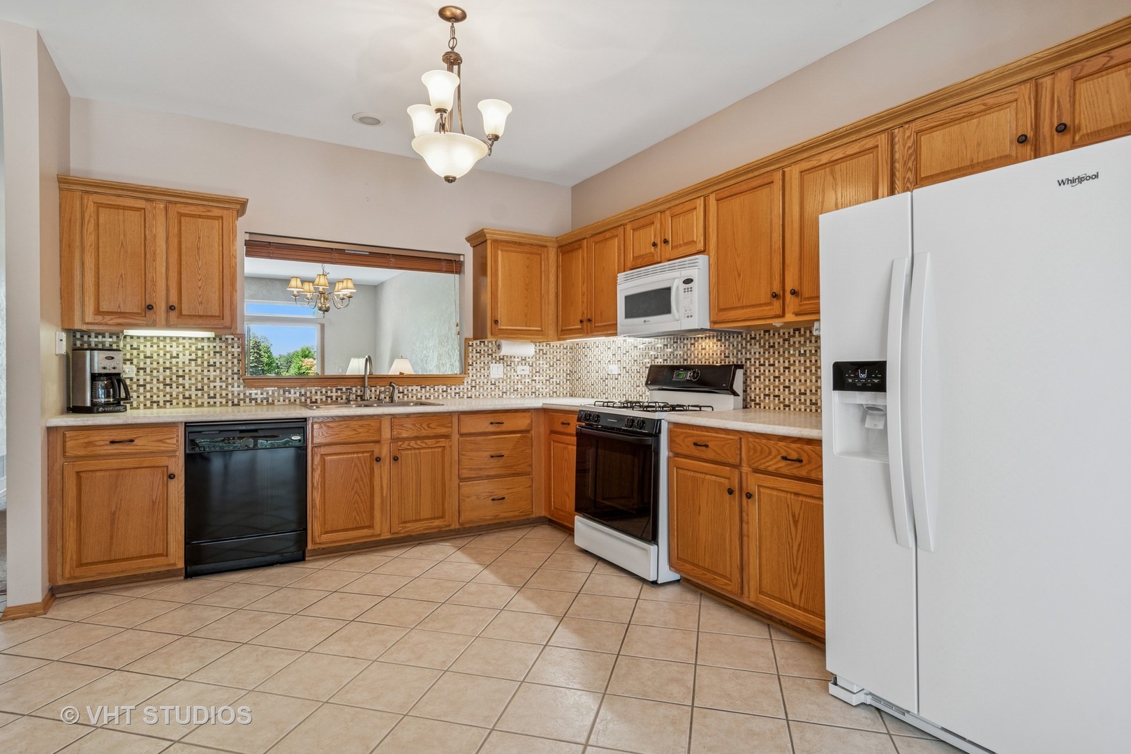 21144 W Buckeye Court, Plainfield, IL 60544