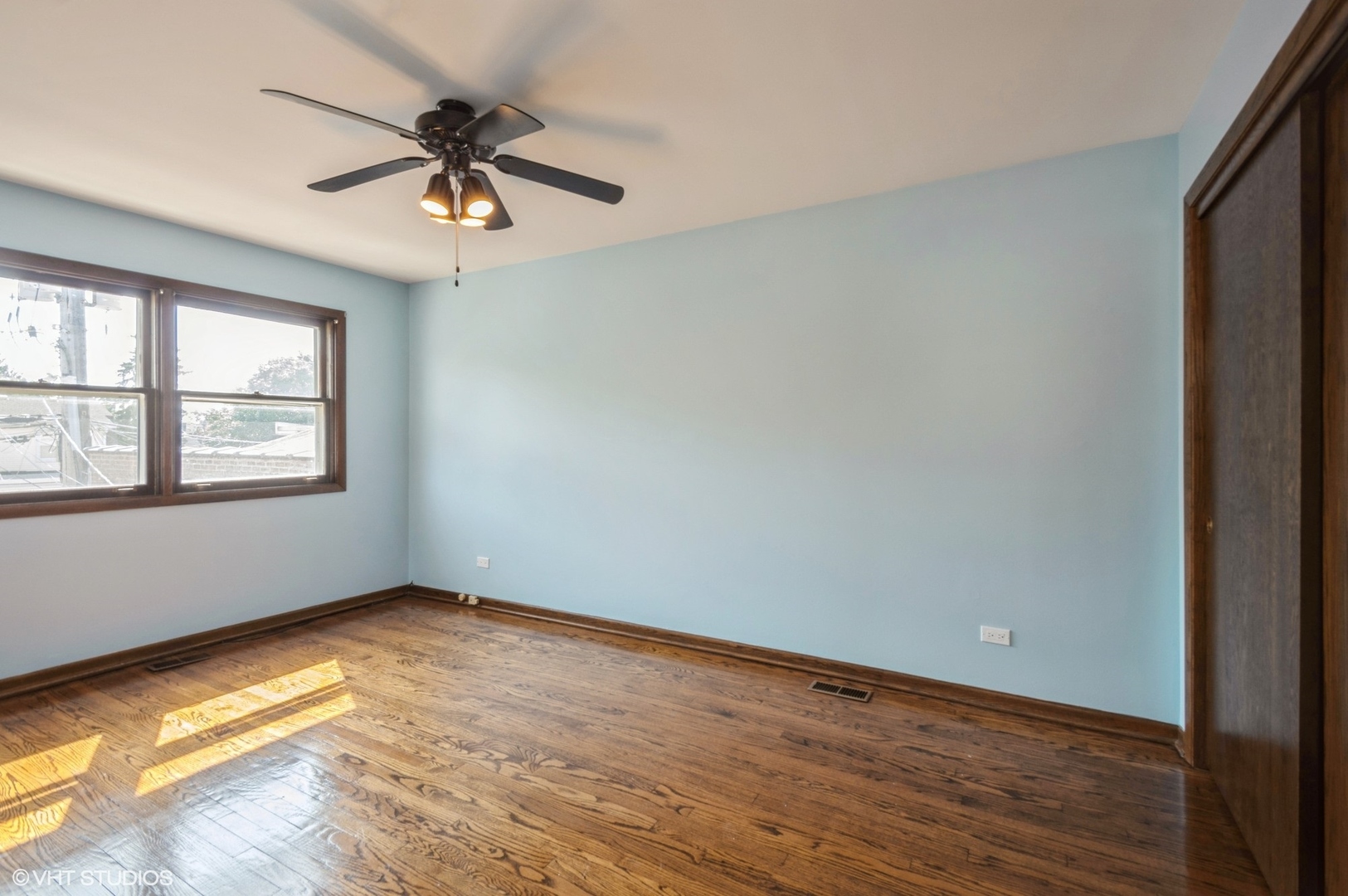 6849 N Overhill Avenue, Chicago, IL 60631
