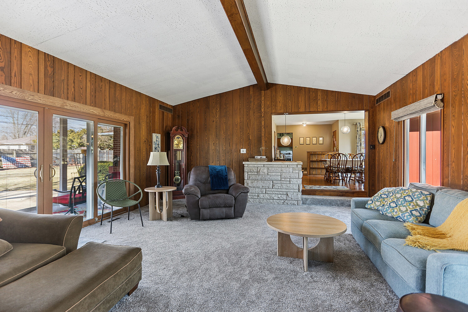 215 Wheeler Avenue, Joliet, IL 60436