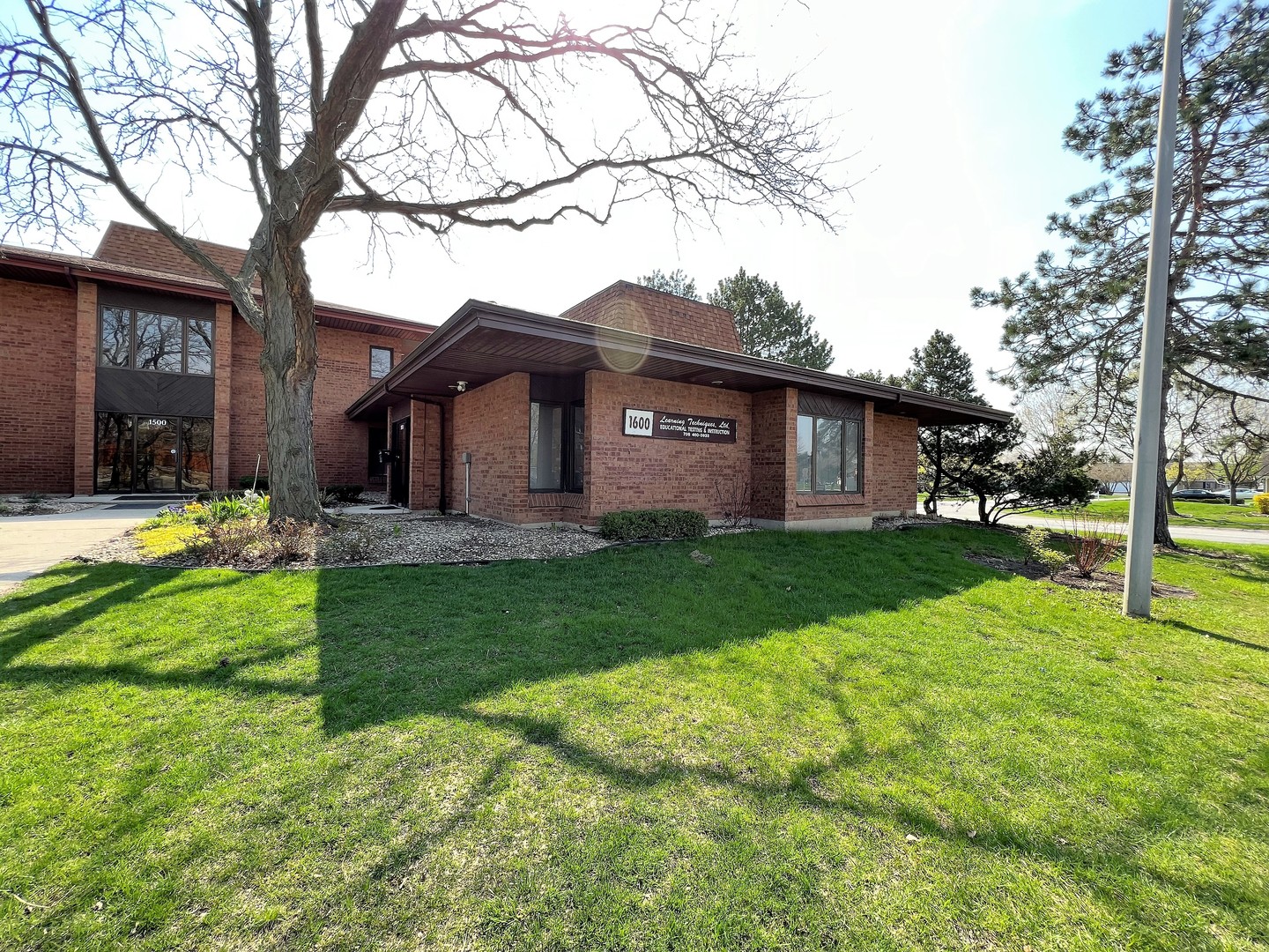 1600 Ravinia Place, Orland Park, IL 60462