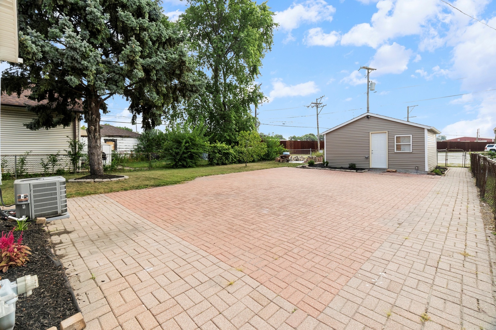 409 Price Avenue, Calumet City, IL 60409