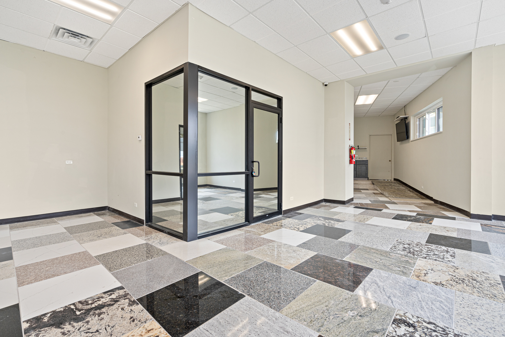 1628-30 Rand Road, Des Plaines, IL 60016