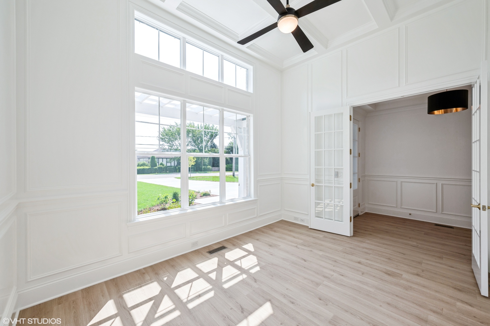 Willowbrook, IL 60527