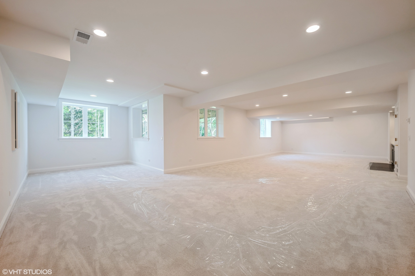 Willowbrook, IL 60527