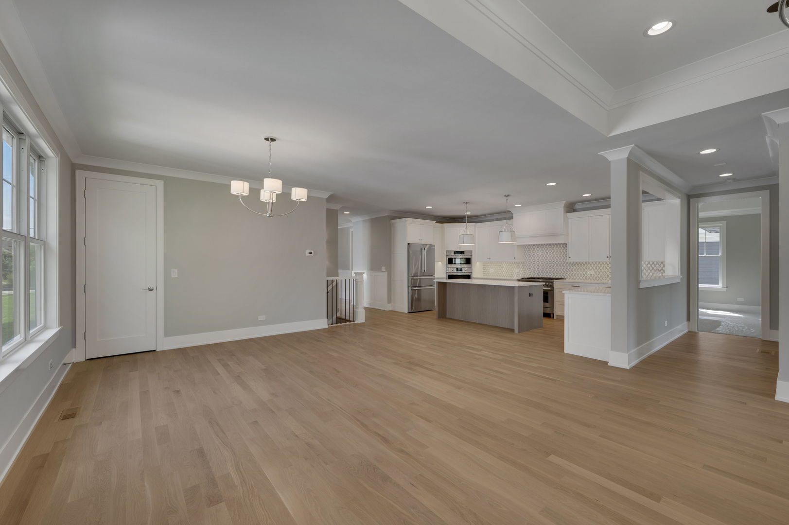 Willowbrook, IL 60527