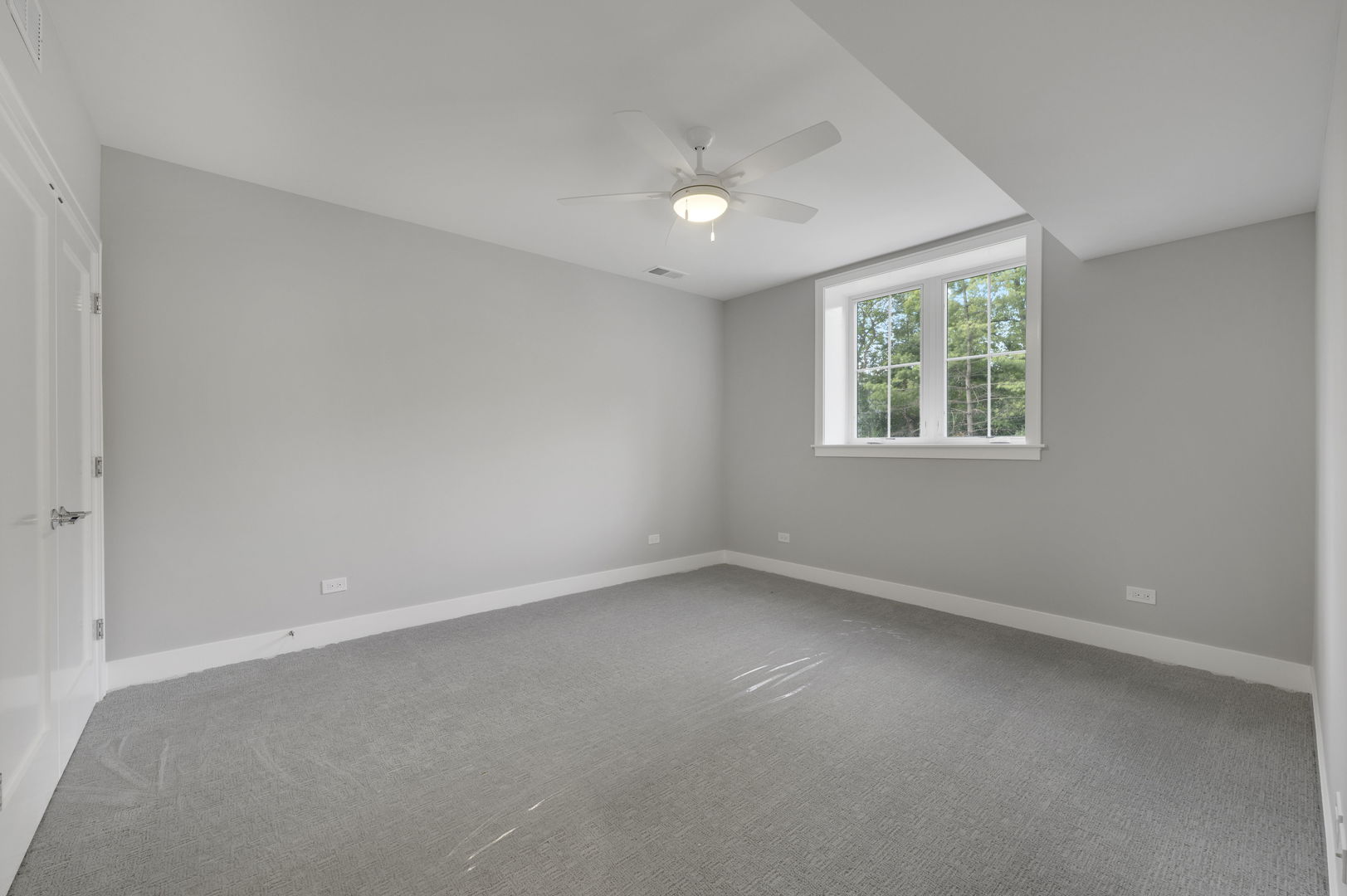 Willowbrook, IL 60527