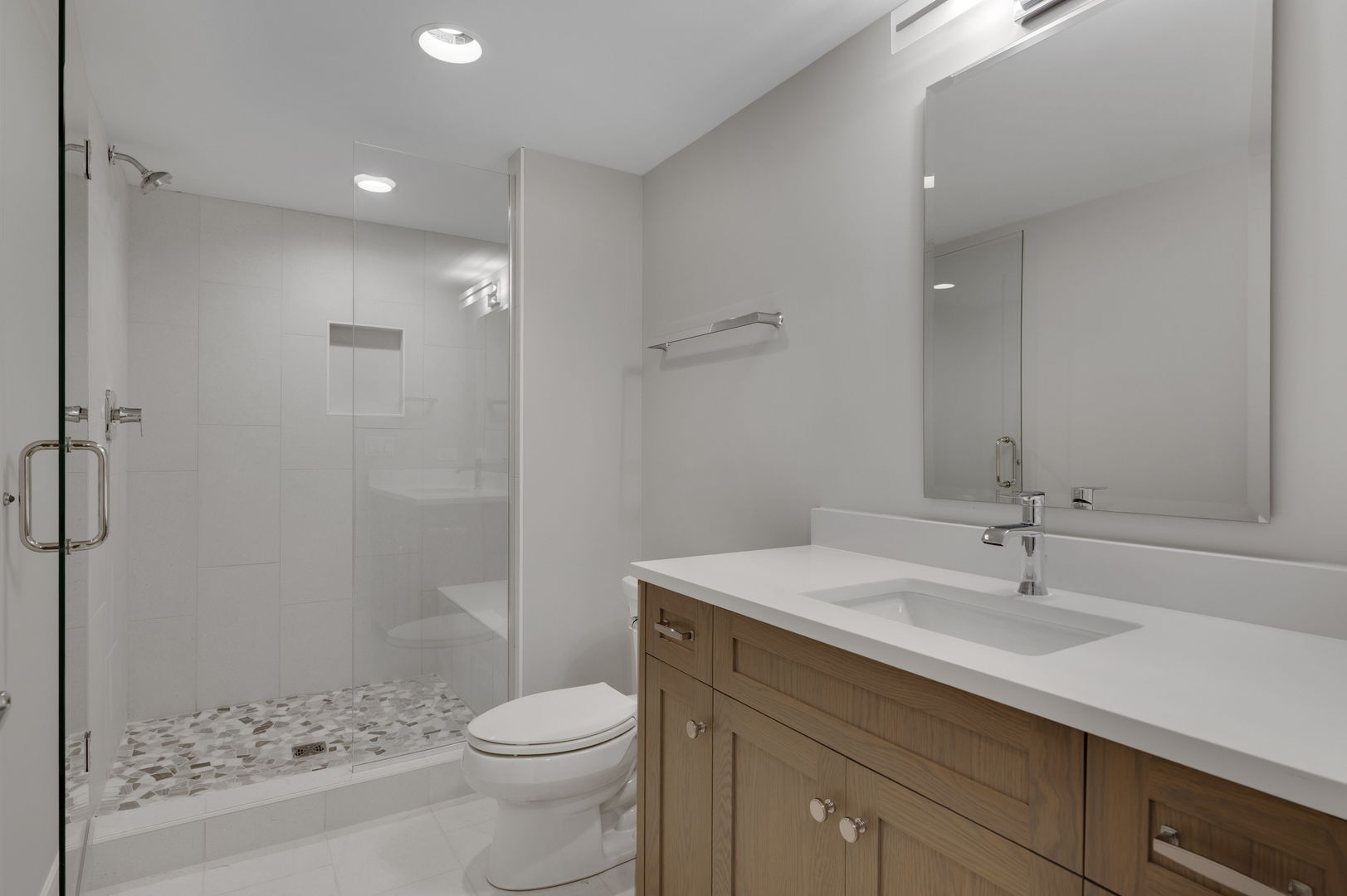 Willowbrook, IL 60527