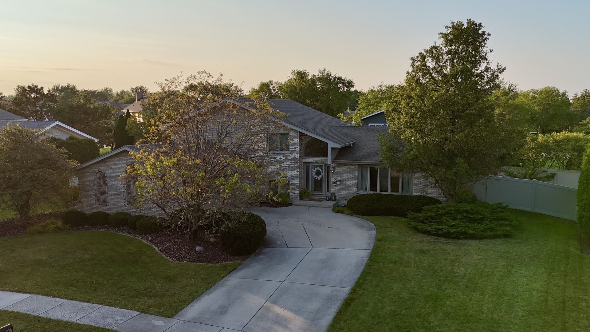 10030 Lindsay Lane, Mokena, IL 60448