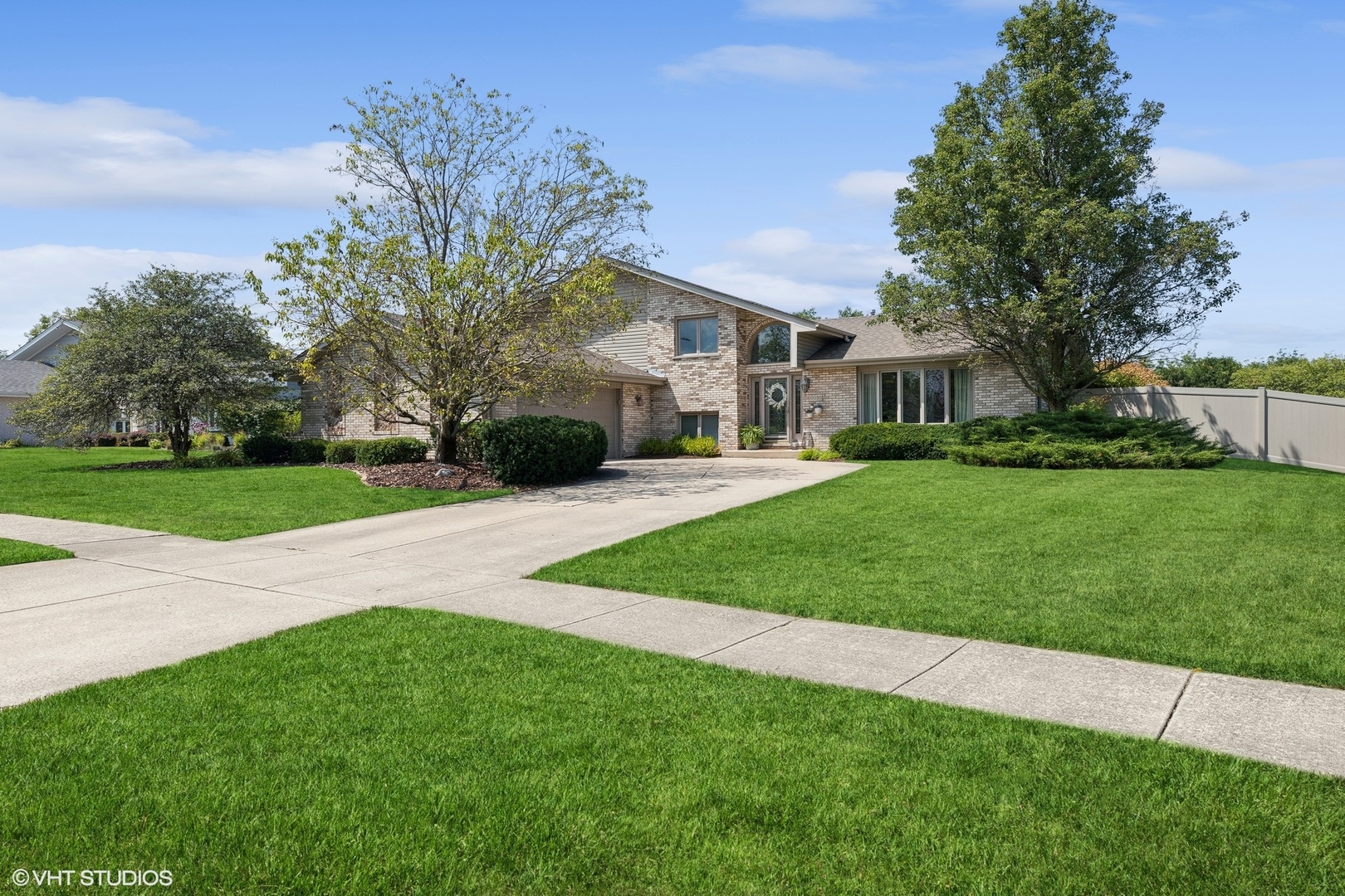 10030 Lindsay Lane, Mokena, IL 60448