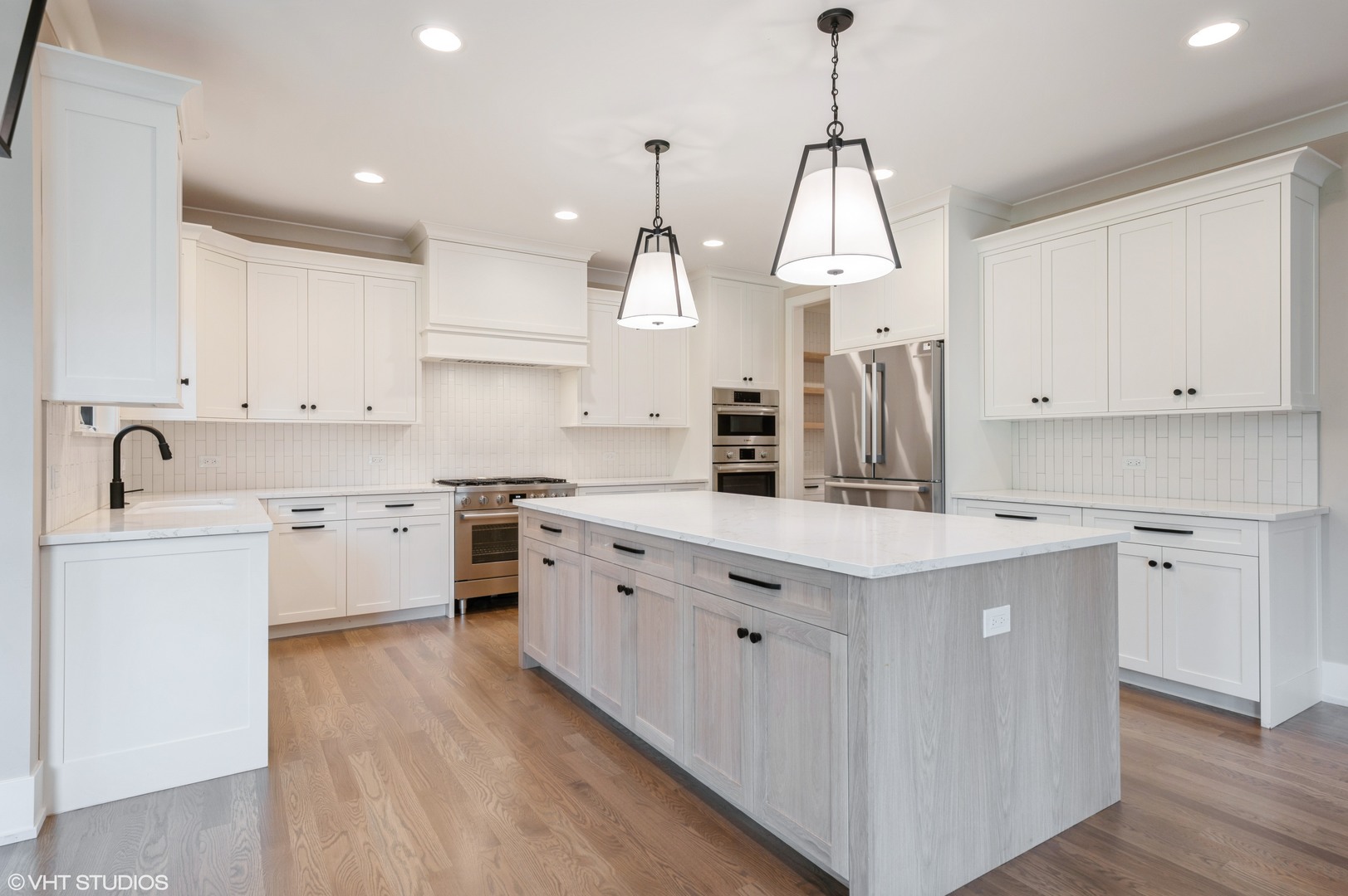 6200 Clarendon Hills (Lot 3) Road, Willowbrook, IL 60527