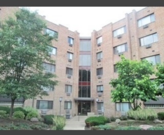 5306 N Cumberland Avenue #215, Chicago, IL 60656