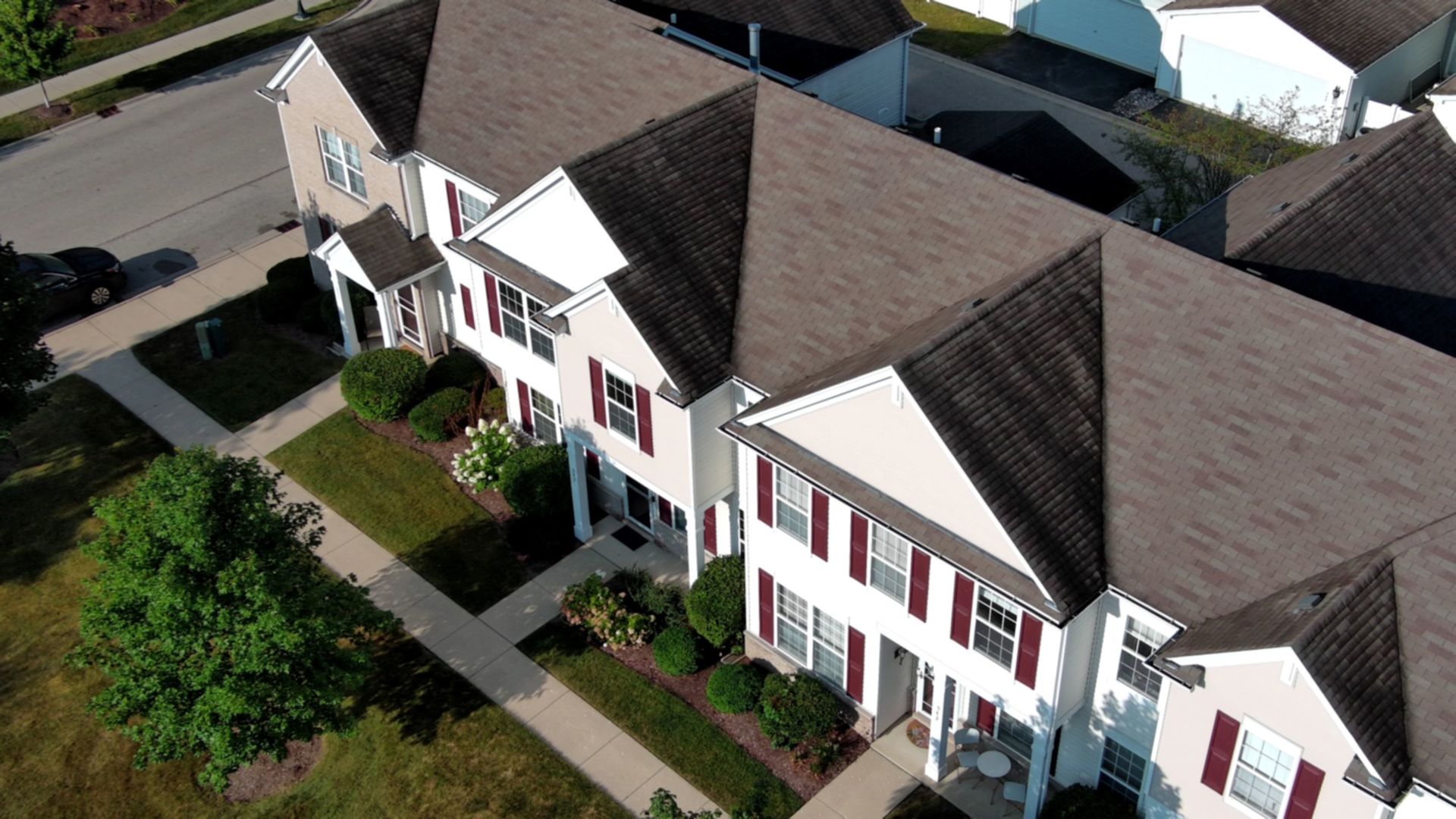 547 Topeka Drive, Grayslake, IL 60030