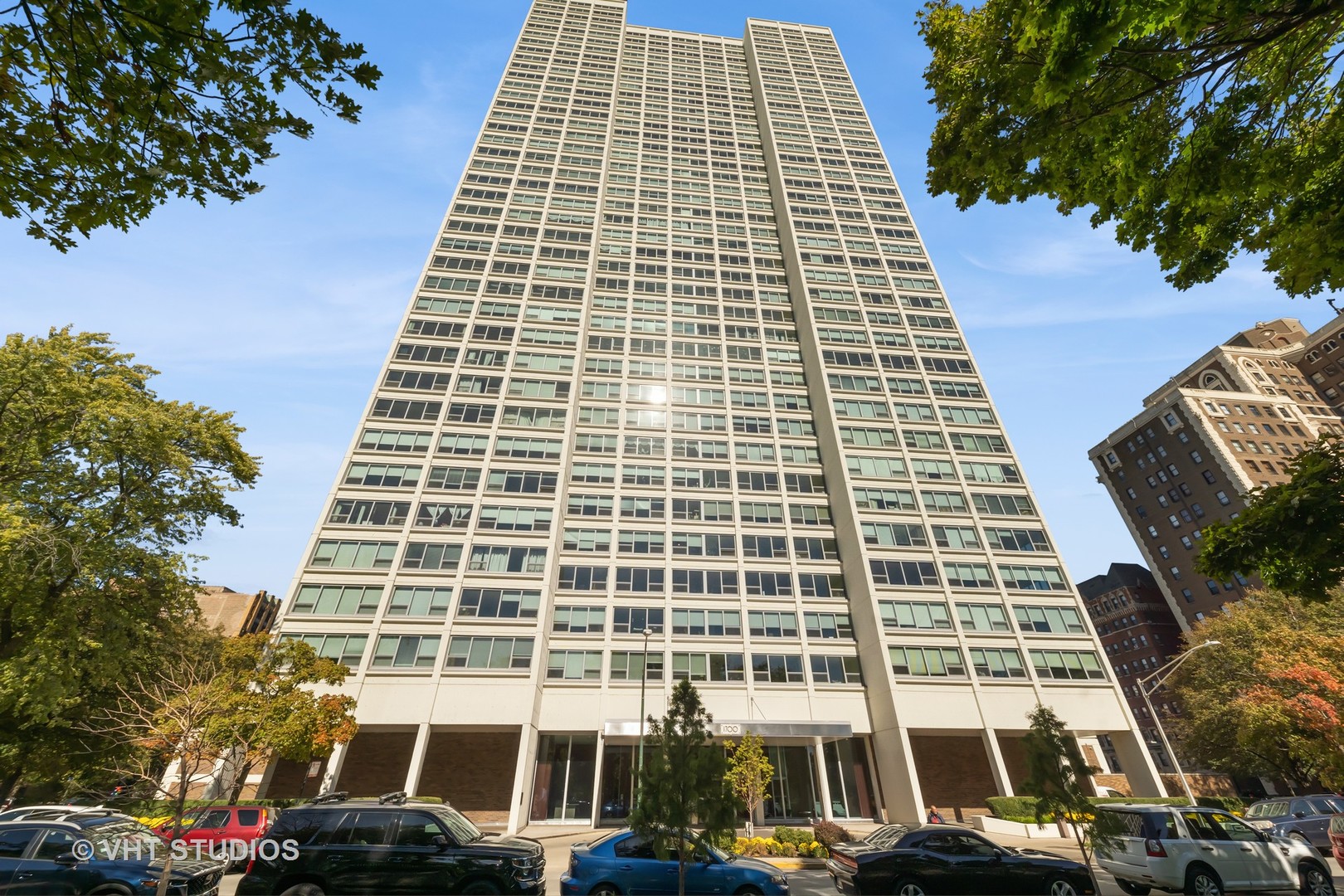 1700 E 56th Street #505, Chicago, IL 60637