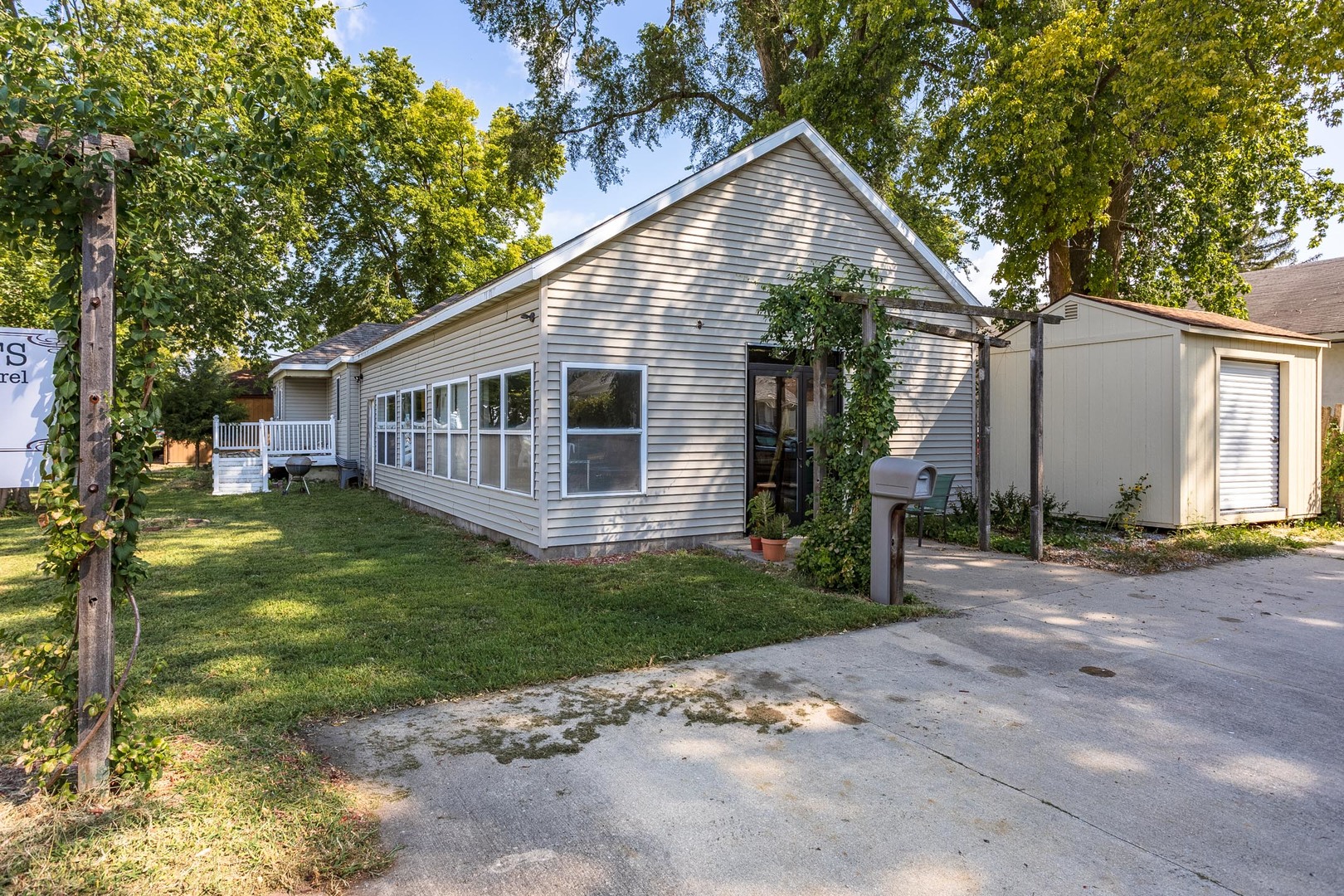 606 N Ladd Street, Pontiac, IL 61764