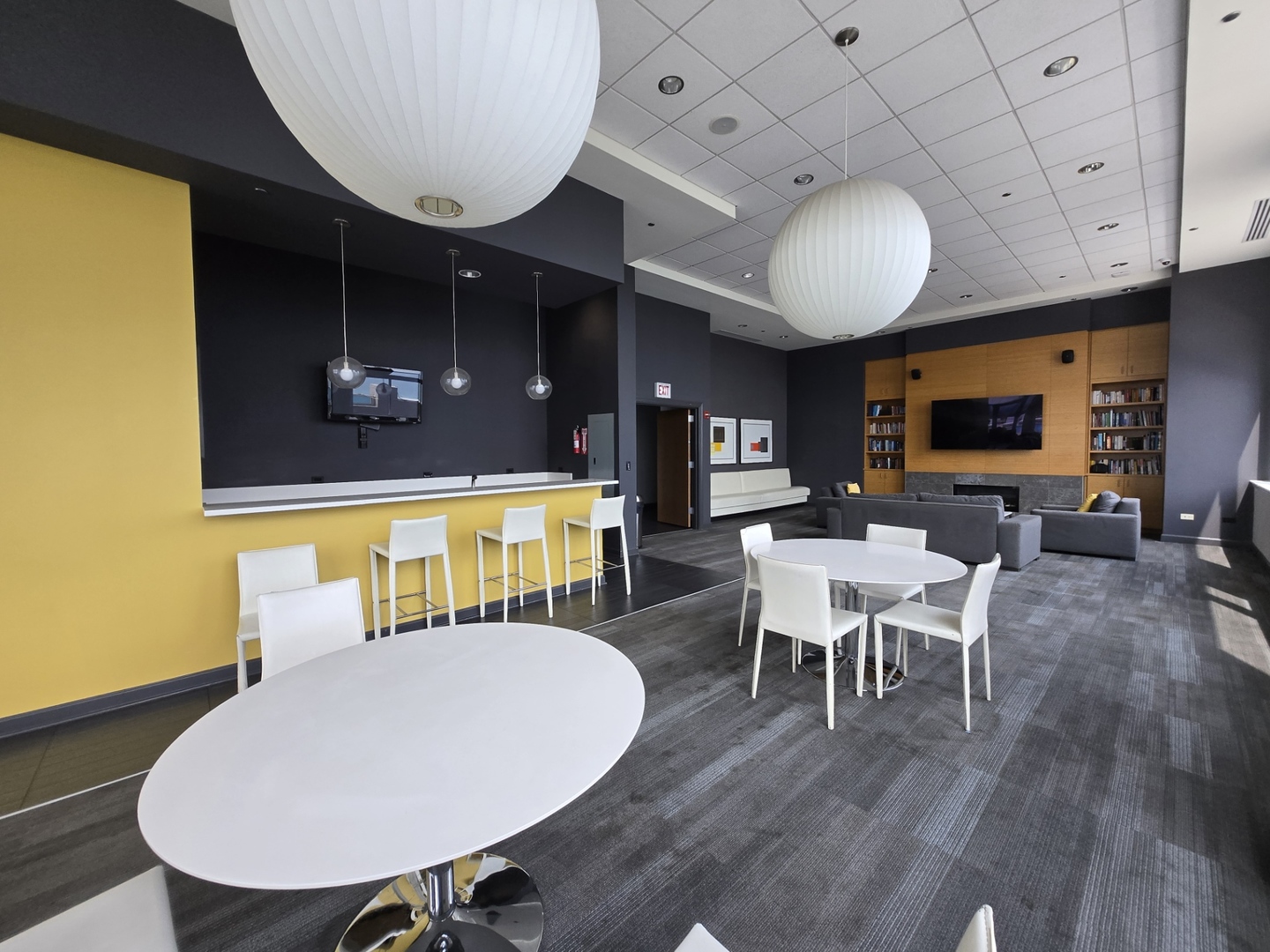1901 S Calumet Avenue #1405, Chicago, IL 60616