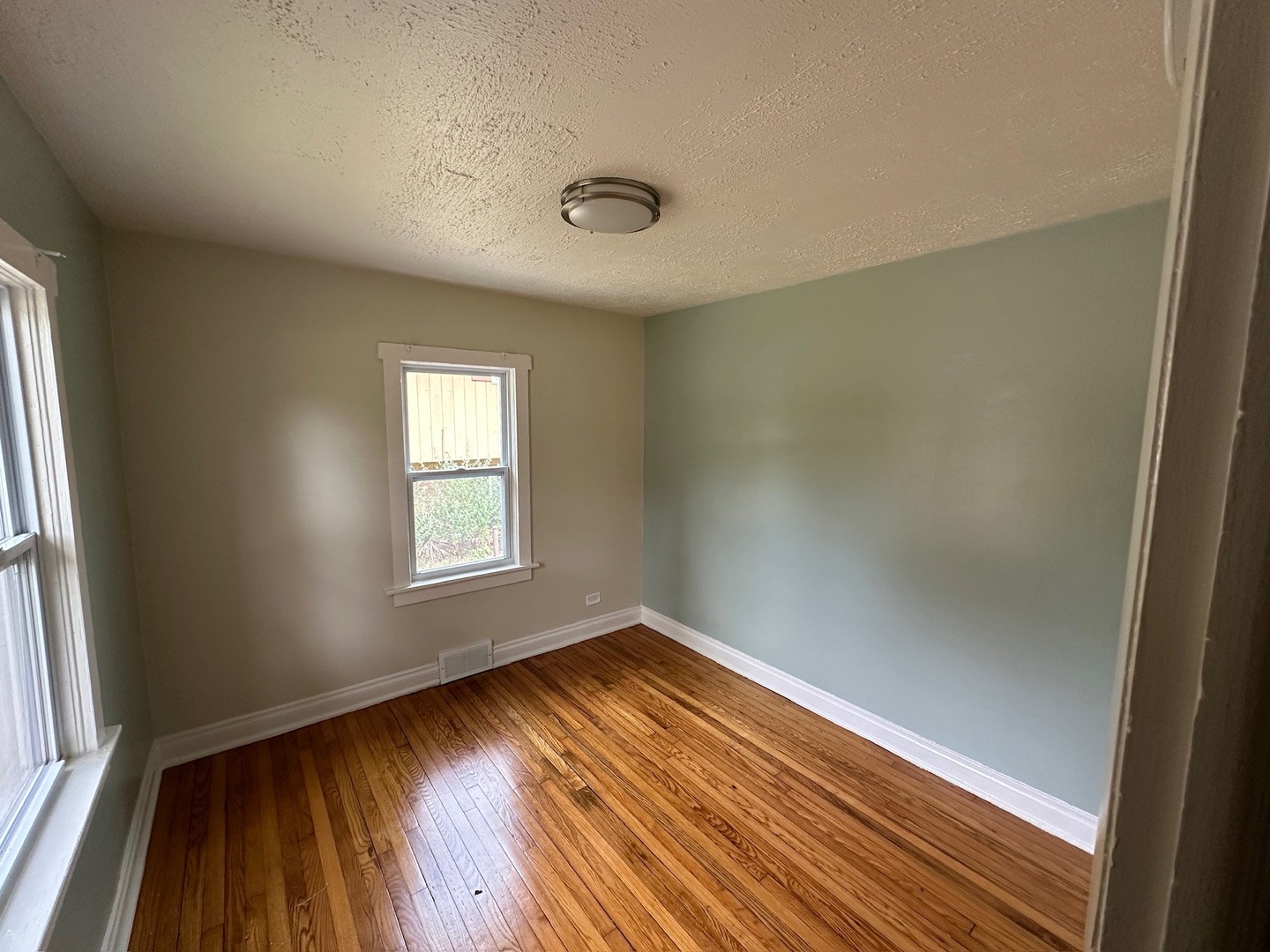 203 N Bonnie Brae Avenue #NORTH, Elmhurst, IL 60126