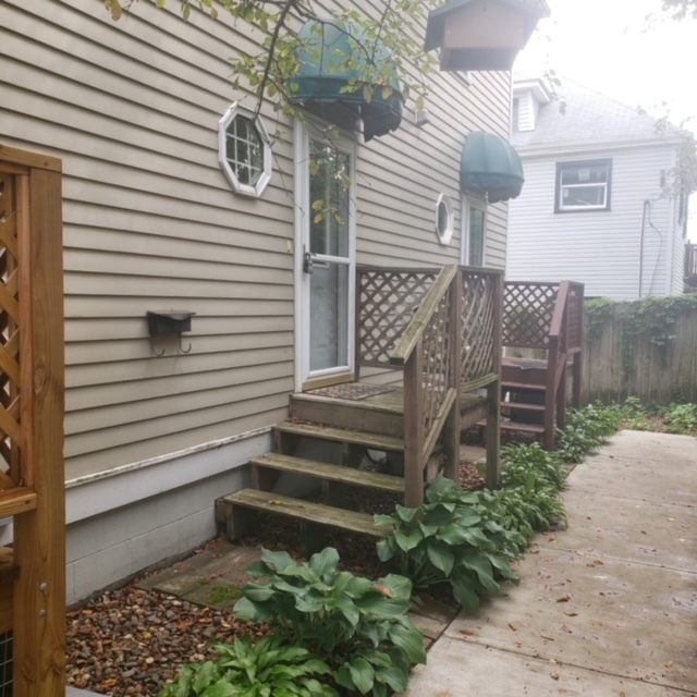 409 N Gridley Street #E, Bloomington, IL 61701