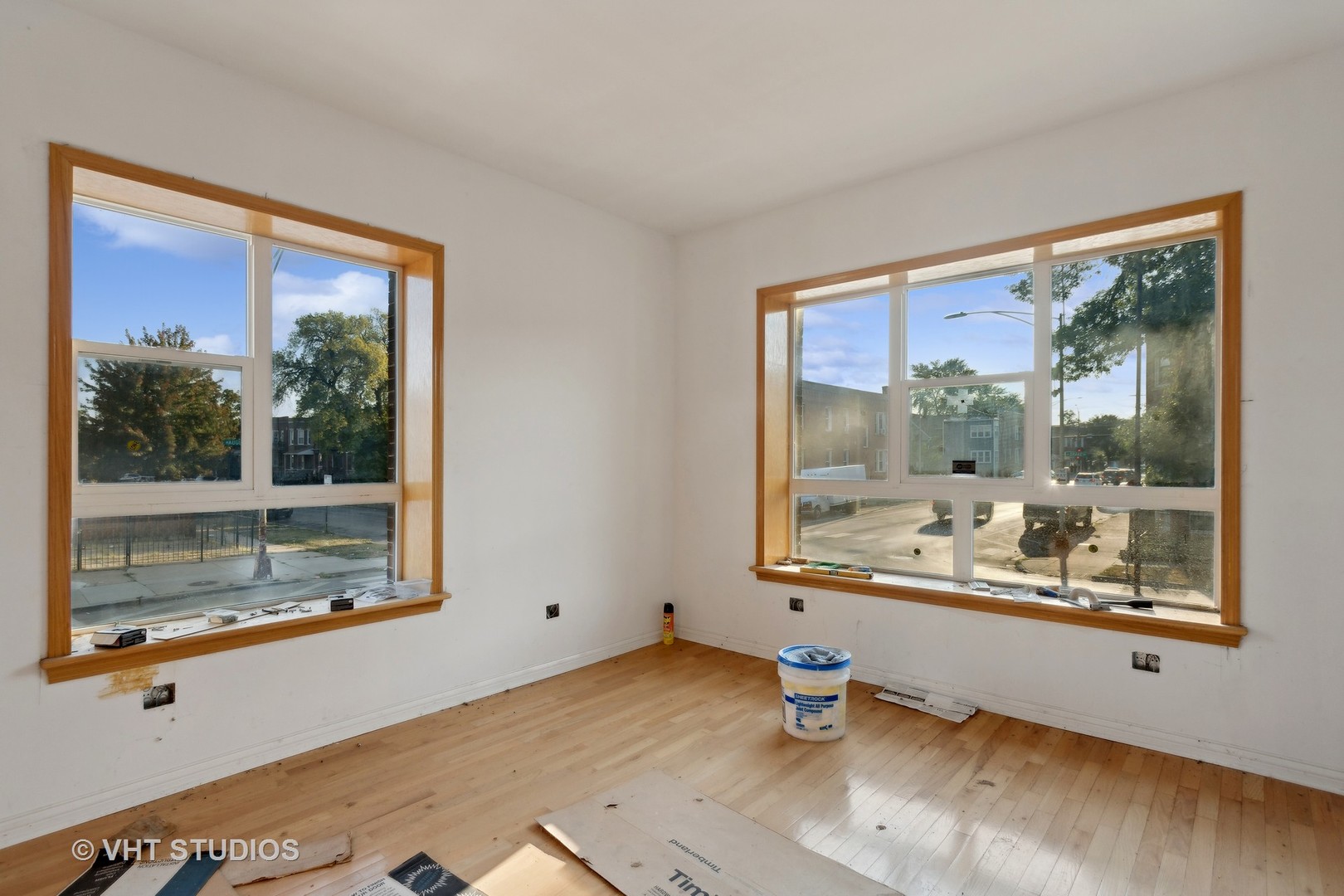 3518 W Augusta Boulevard, Chicago, IL 60651
