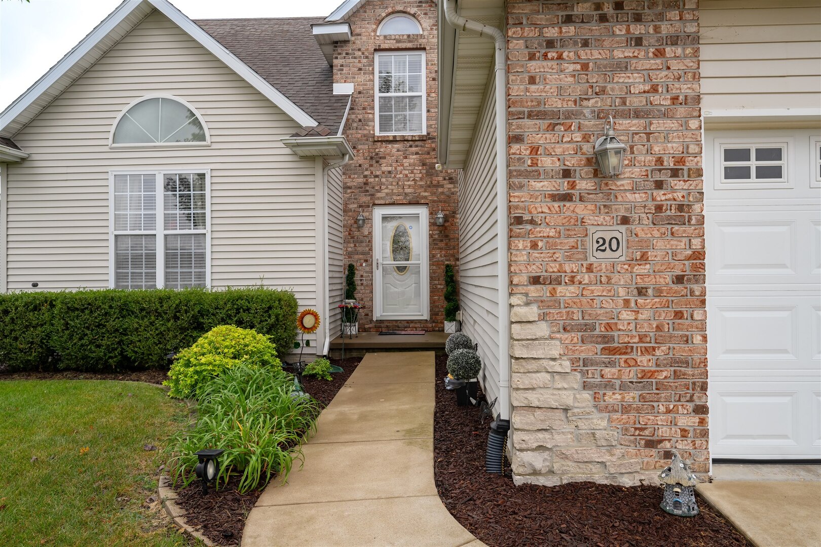 20 Fedor Circle, Bloomington, IL 61705