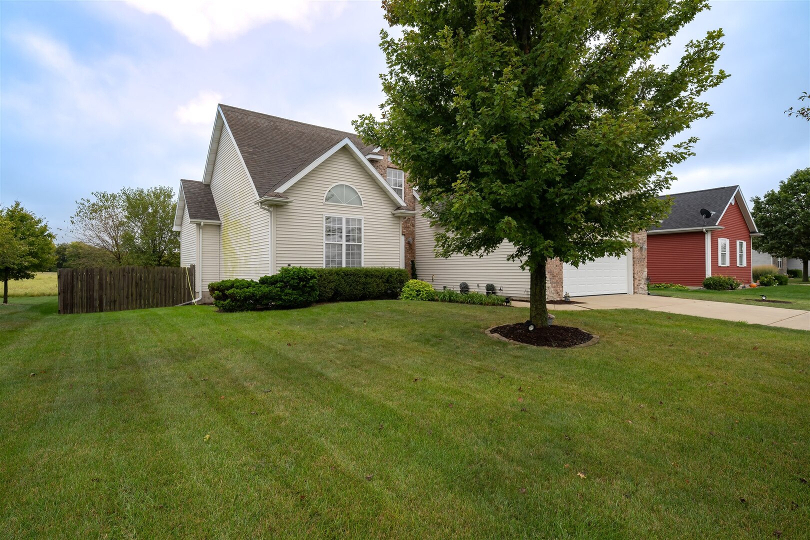 20 Fedor Circle, Bloomington, IL 61705