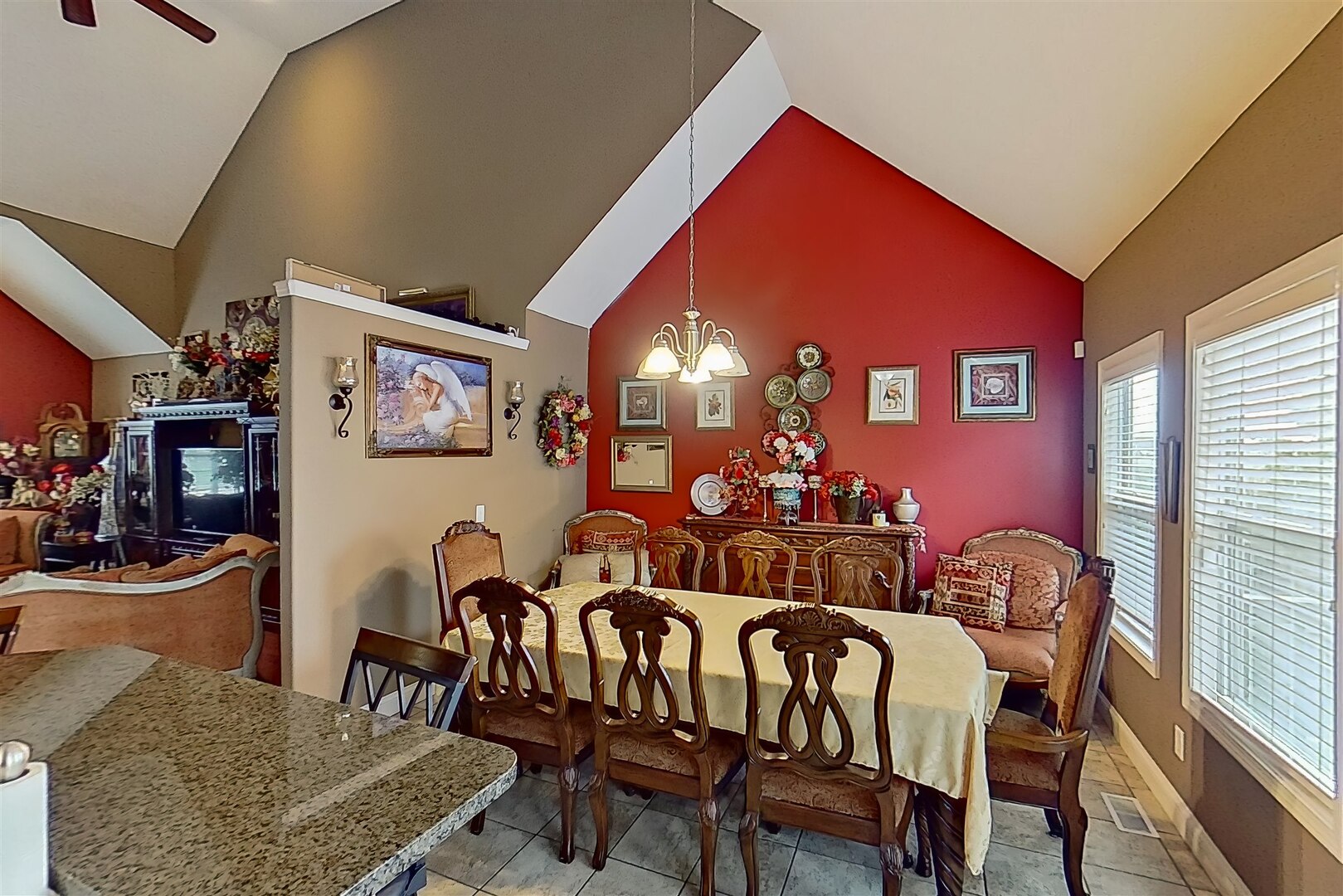 20 Fedor Circle, Bloomington, IL 61705