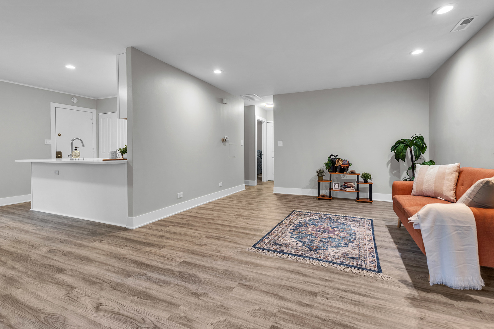 1319 N Cascade Lane #1319, Palatine, IL 60074