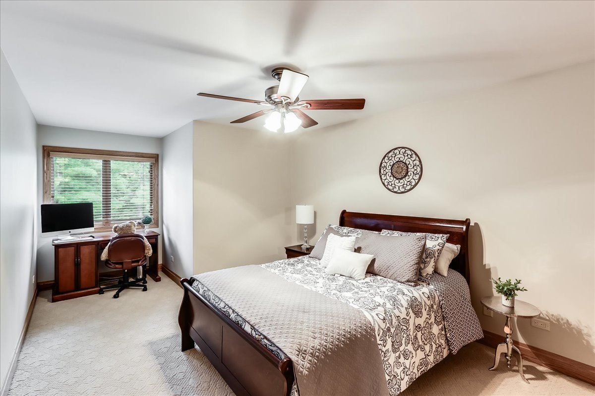7N235 Windsor Drive, St. Charles, IL 60175