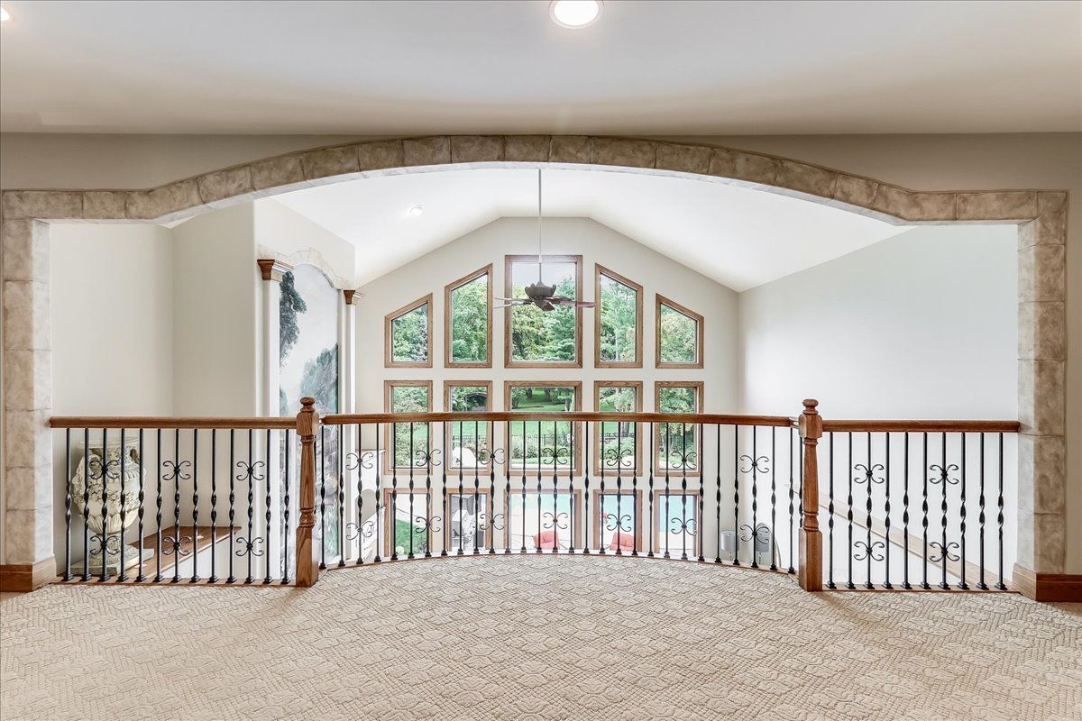 7N235 Windsor Drive, St. Charles, IL 60175